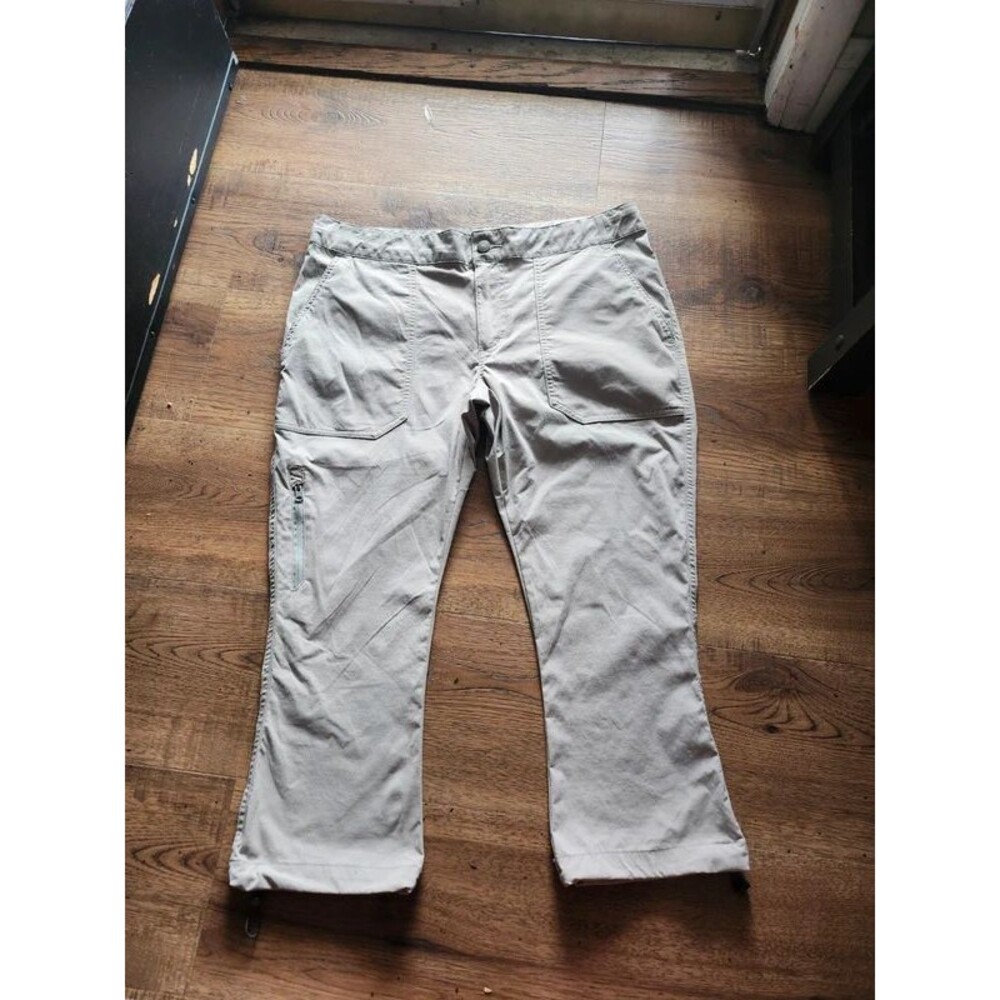 Columbia Womens Hiking Capri Pants Size 10 Khaki Tan Cropped Outdoor Cargo 22"